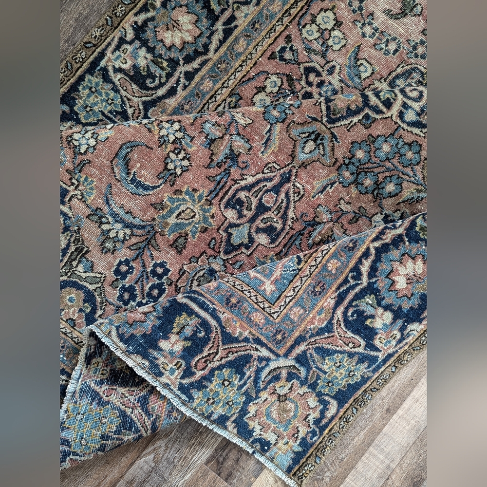 Vintage Turkish Wool Rug 4'x6' - Picture 3 of 8